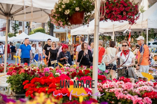 Un Mare in Fiore