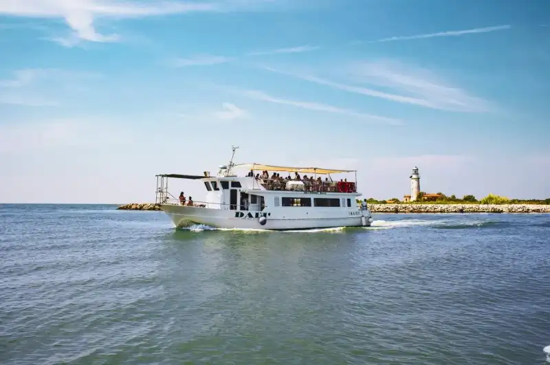 Minikreuzfahrt im Po Delta bis zur Liebe-Inseln mit dem Motorschiff Dalì